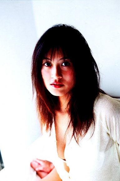 莱万14分钟大四喜 拜仁6-0狂胜锁头名出线-江南体育赛事官方(图2) 江南体育